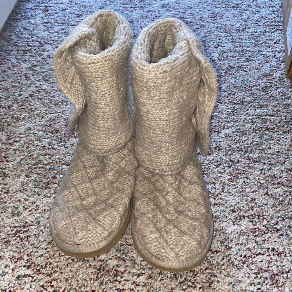 Ugg Australia Cream Boots Size 5